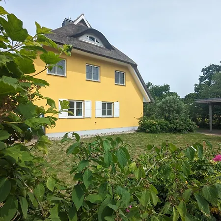 Сasa de vacaciones Haus Wikinger Born